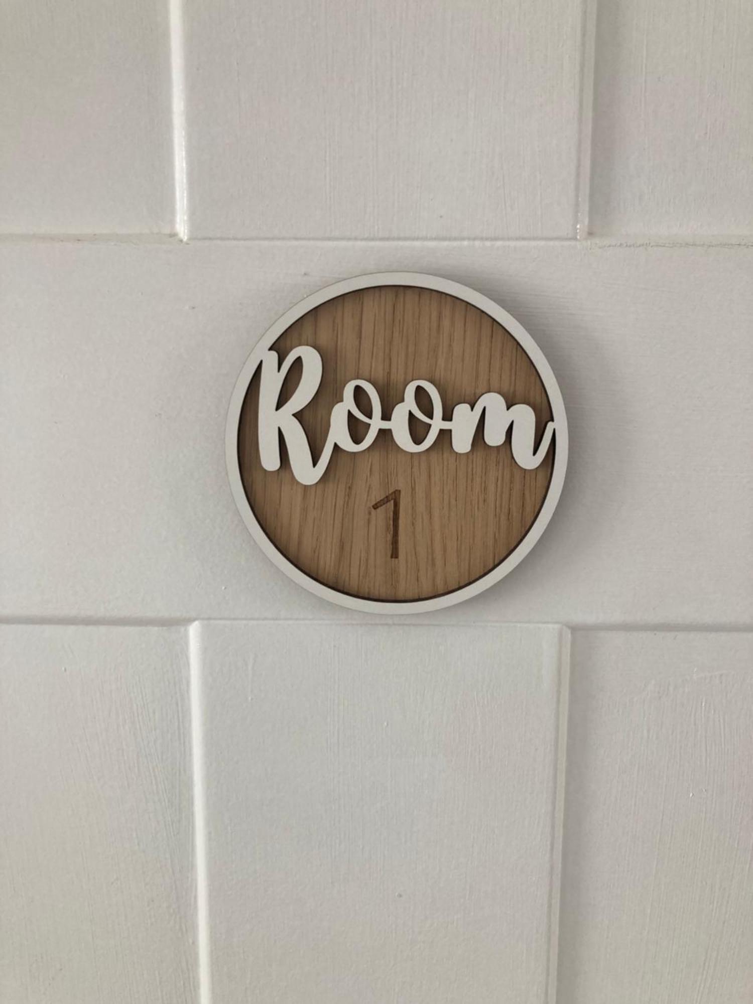Private Double Room With Ensuite, No Breakfast, Truro City Centre 외부 사진